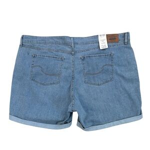 Levi Strauss‎ Signature Gold Mid Rise 5" Stretch Cuffed Jean Shorts Size 22 NEW